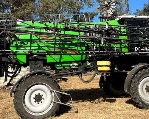 Pulverizadora Metalfor 3200 - 30mt- 5.600 Hs - de Productor