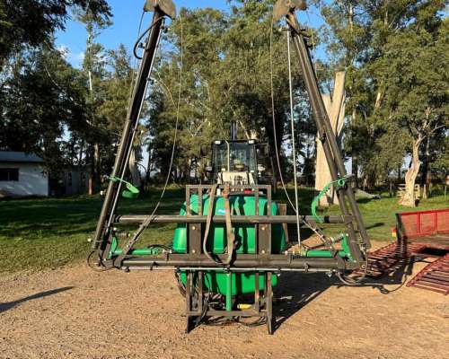 Pulverizador 600 Litros 3 Puntos Hidraulico Marca Praba