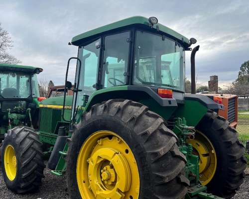Tractor John Deere 6600