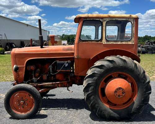 Tractor Fiat Someca 55 con Toma de Fuerza