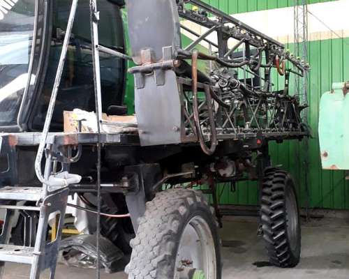 Pulverizadora Metalfor 3200 BT28 MT Comp Raven Bander Verium