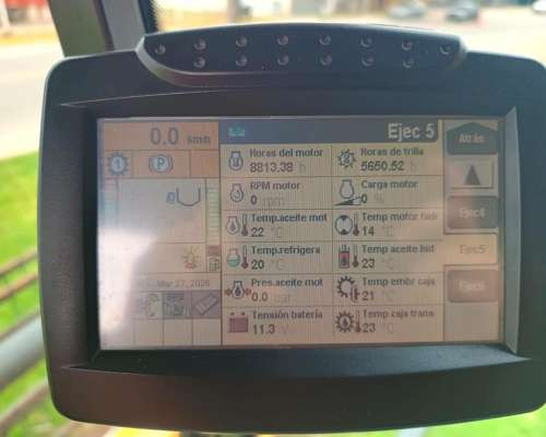 Cosechadora CR9060 año 2012 Motor 8.798hs Rotor 5,649 HSD