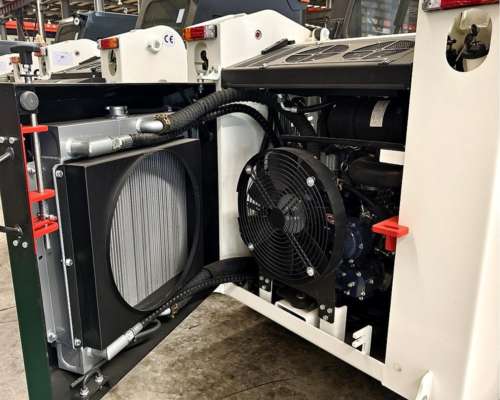 Cargadora Skid Steer con Ruedas o Orugas / Runtx - Nuevas