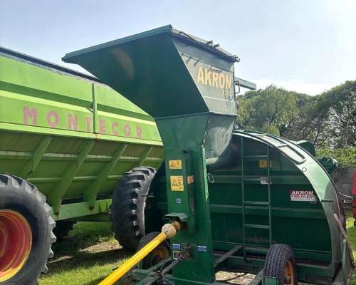 Embolsadora Marca Akron Modelo E9250 ( Em0073)