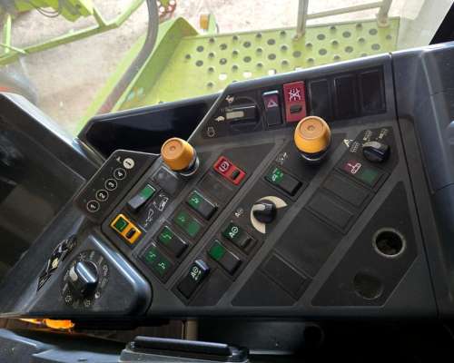 Cosechadora de Granos Claas 600