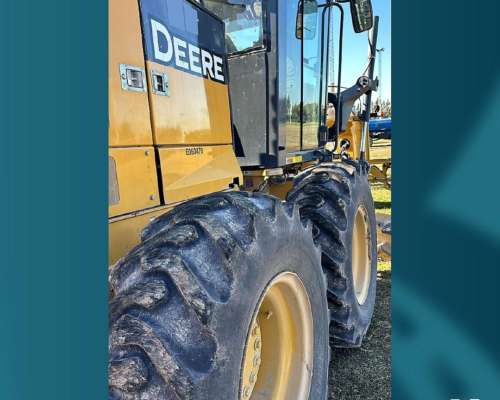 Motoniveladora John Deere 670g (id718)