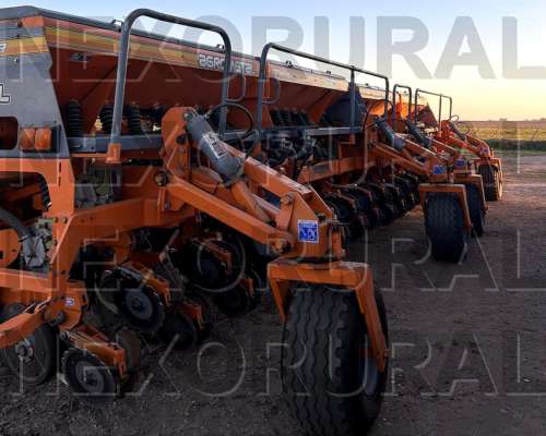 Agrometal 33/35 Neumatica Click y Variable en Siembra y Fert