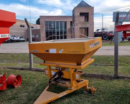 Fertilizadora de Arrastre Grosspal VG1000 (1.000lts)