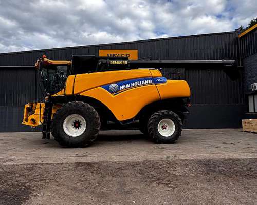 New Holland CR6080 Usada