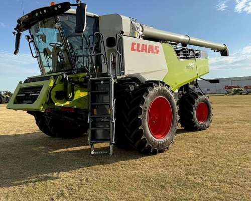 Claas Trion 720 con Draper de 40 Pies