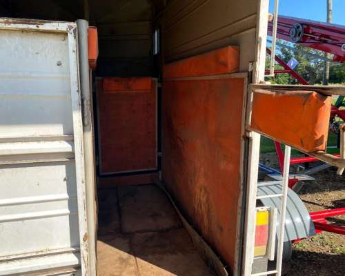 Trailer Batan para 2 Caballos Seminuevo - Paracol