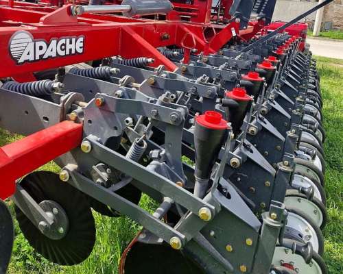Sembradora Apache 18000 AIR Drill - 29 a 20 y Soja a 40