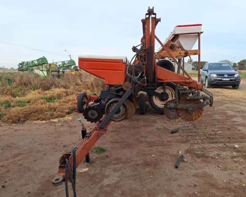 Sembradora Autotrailer Metar de 10 a 70