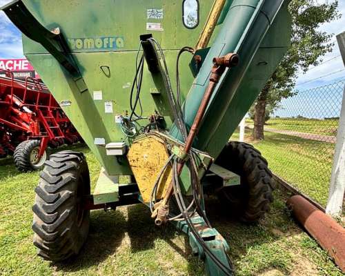 Tolva Autodescargable Marca Comofra