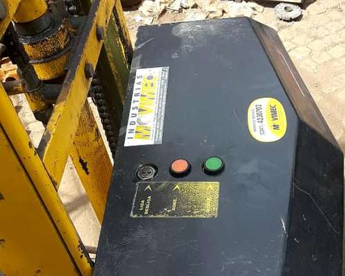 2017 Zorra Elevadora Movimec Esfh 1016/1025