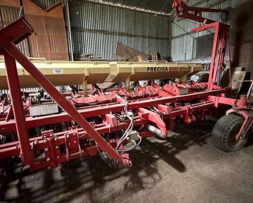 Sembradora Giorgis Precisa 8000 de 24 a 52 cm C/monitor