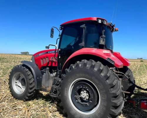 Tractor Case IH Farmall 130 a - año 2016