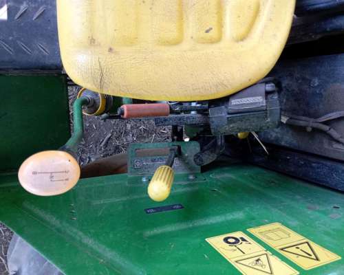 John Deere 5065 e 1000hs