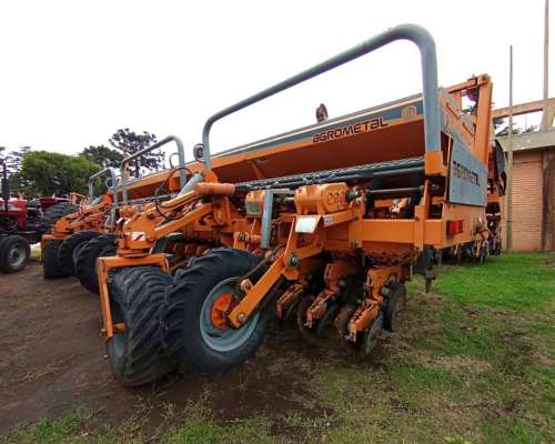 Agrometal TX Mega 22 a 35 - año 2010 - con Monitor