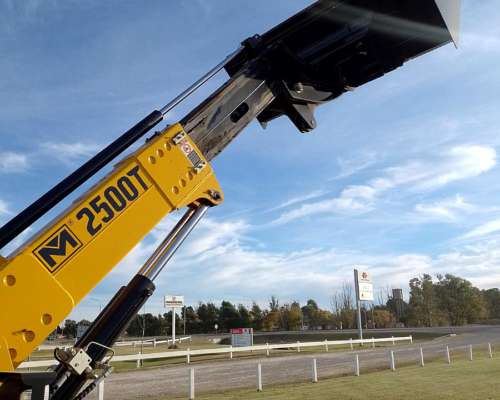 Manipulador Telescópico M 2500t