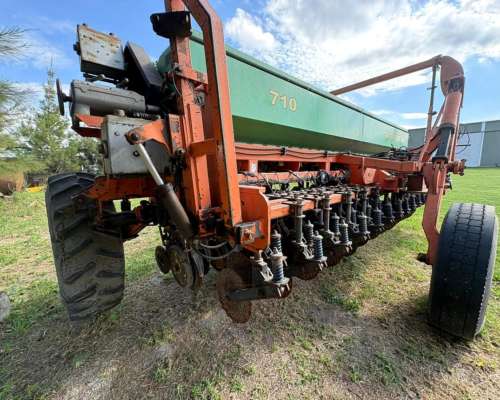 Sembradora Dumaire 710 Grano Fino de 25 a 19 cm