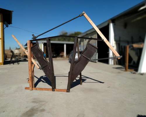 Cepo de Hierro con Mordaza de Caño