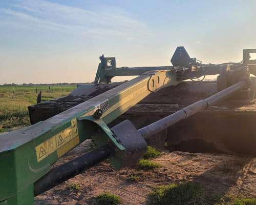 Acondicionadora John Deere Moco 635