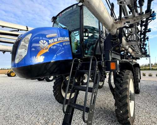 New Holland Defensor 3000 - año 2023