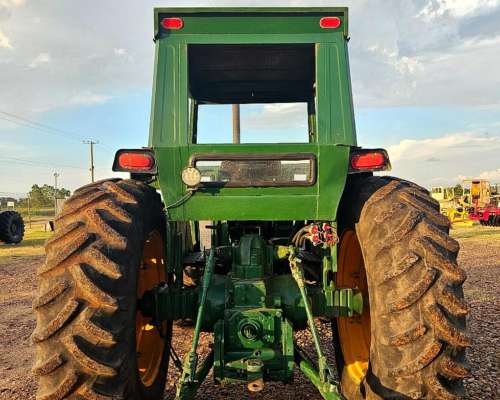 Tractor John Deere 3550 4X4