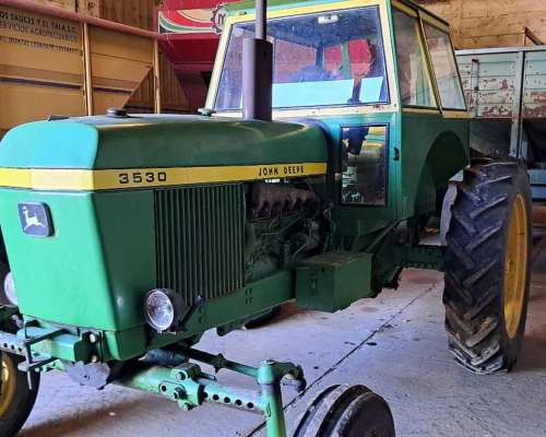 Tractor John Deere 3530