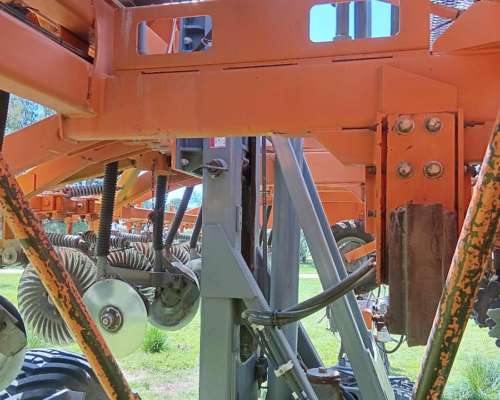 Sembradora Agrometal TX Pivot 2, año 2019, Neumatica, 23 A35