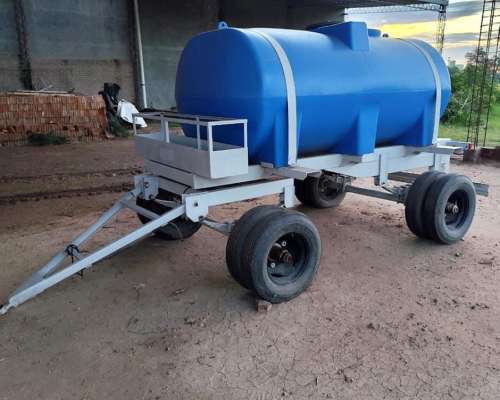 Acoplado Tanque 3500 Litros con Duales