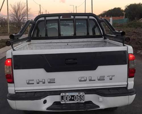 Chevrolet S10 2011 Full