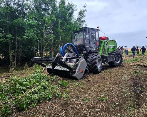 Tractor Forestal Merlo 350