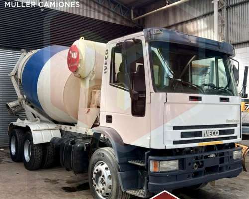 Mixer Iveco Eurocargo 260e25 año 2012
