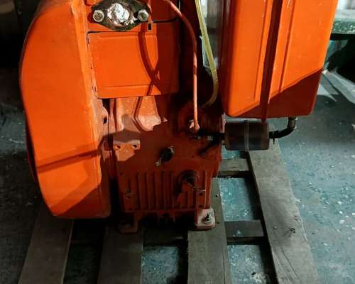 Motor Villa RV 650 12 HP Nuevo sin USO