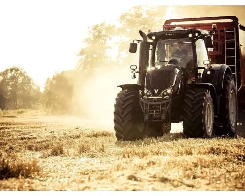 Tractor Valtra S 374