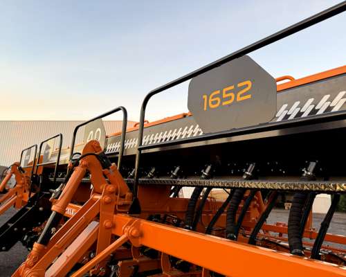 Nueva Sembradora Cele Plus 7000 4.0