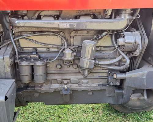 Tractor Massey Ferguson 1215 con Rodados 24-5x32