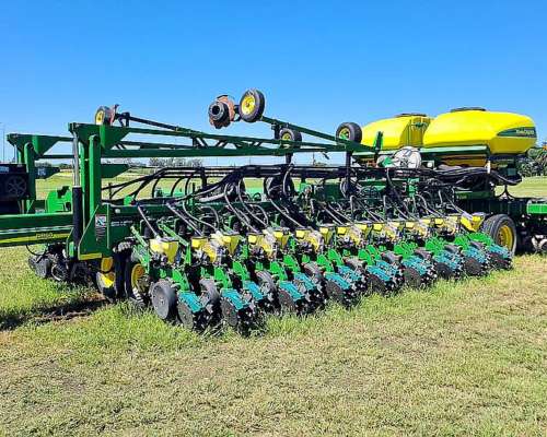 Plantadora John Deere DB60