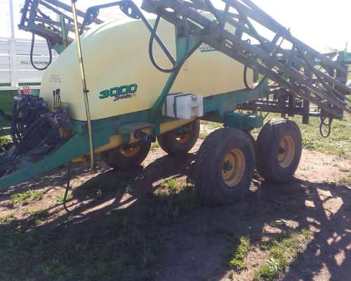 Pulverizadora Caimán 3000 Serie a