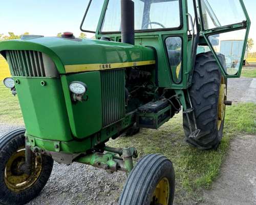 John Deere 3420 .