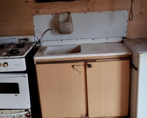 Casilla, Equipada con Heladera, Grupo Electrógeno, Cocina, M