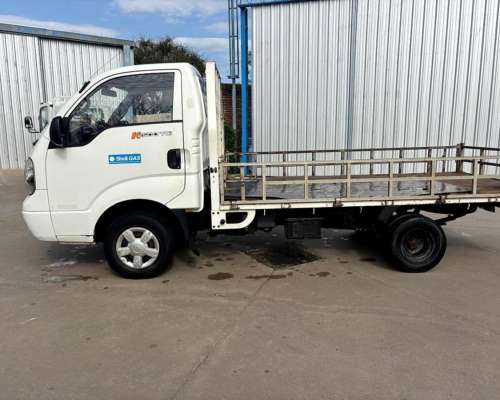 Kia K 2500 Cabina Simple Diesel con A. AC. año 2008