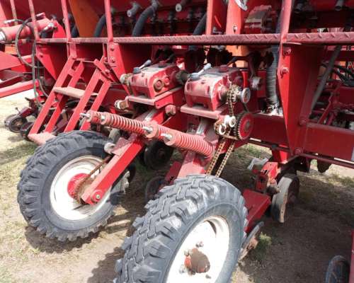 Sembradora G.grueso Crucianelli Gringa V 12 a 70