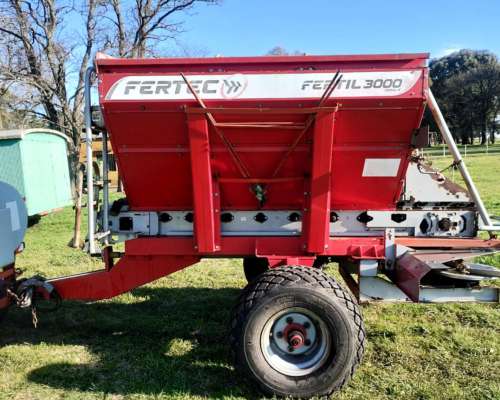Fertilizadora Fertec -version 3000-s-4 MES /año 04-2013