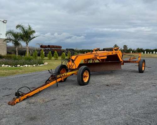 Niveladora de Arrastre Tbeh N84r Vial