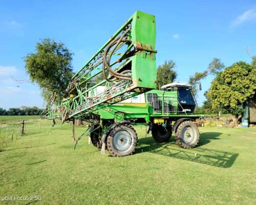 Pulverizadora Metalfor 2800 Múltiple