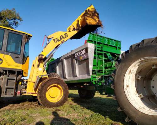 Pala Cargadora Taurus CTX930 con Motor Cummins