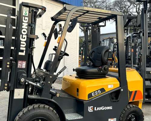Autoelevador Liugong 2500 Kg Nuevos Tomamos Usados Varios